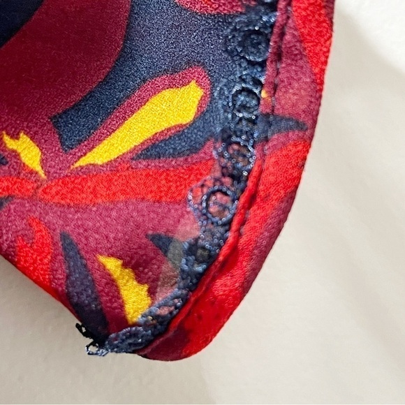 GRACE & MILA Women’s Navy Red Floral Chiffon Pleated Long Sleeve Blouse Size M - Picture 5 of 9